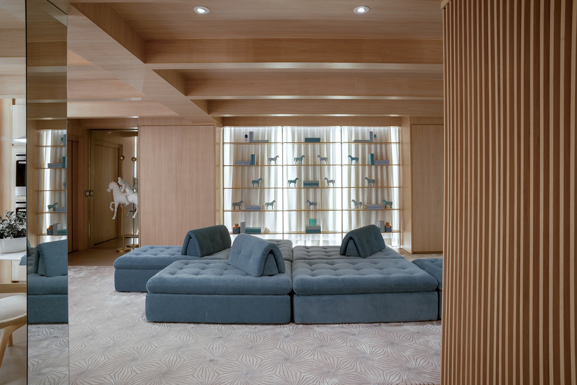 ESSA 1 .Reinés_T.Reines__TRE7106